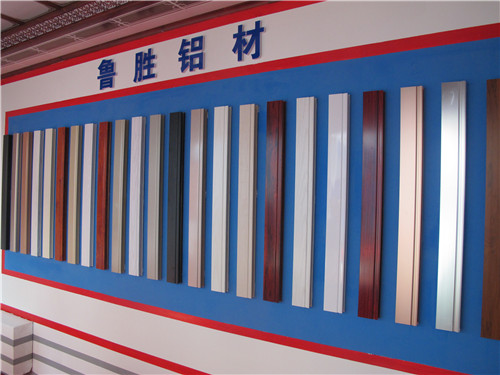 第七届中国（临朐）家居门窗博览会：鲁胜产品展示