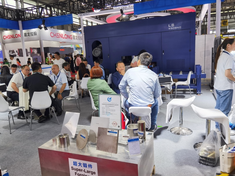 2025上海铝工业展：申长铝业展厅风采